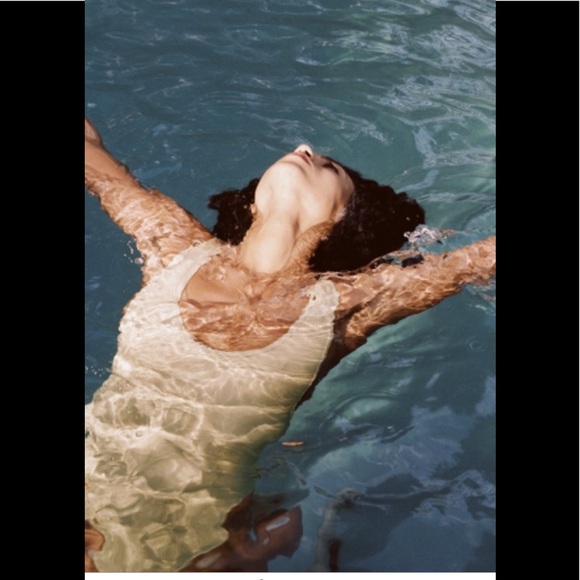 Zara Rib Swimsuit - Picture 2 of 10